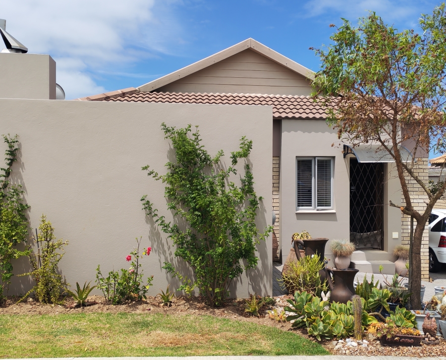 3 Bedroom Property for Sale in Mooikloof Country Estate Western Cape